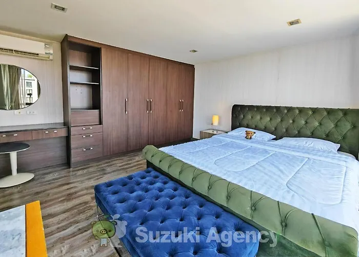 W8 Condo, Luxe 2 Bedroom Private Floor, Hip Area, 5 Mins From Thonglo Bts Station