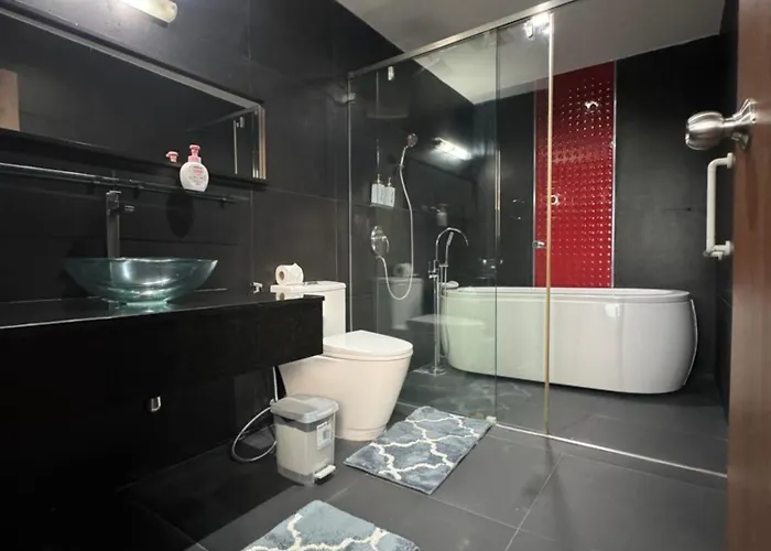 W8 Condo, Luxe 2 Bedroom Private Floor, Hip Area, 5 Mins From Thonglo Bts Station アパート *